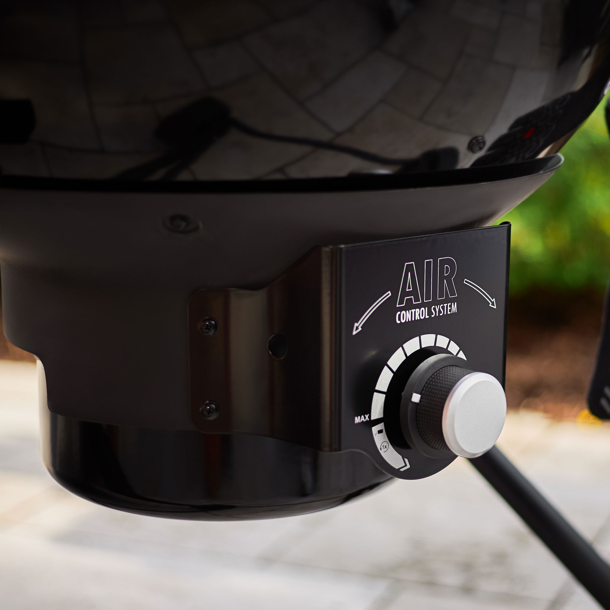 Rösle No.1 F60 Air Pro Vario+ Holzkohle Kugelgrill