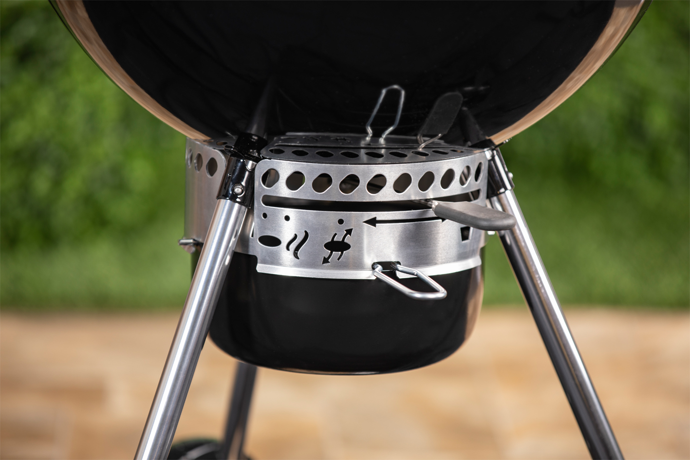 Weber Master Touch GBS Premium SE E 5775 Ø 57 cm Holzkohlegrill