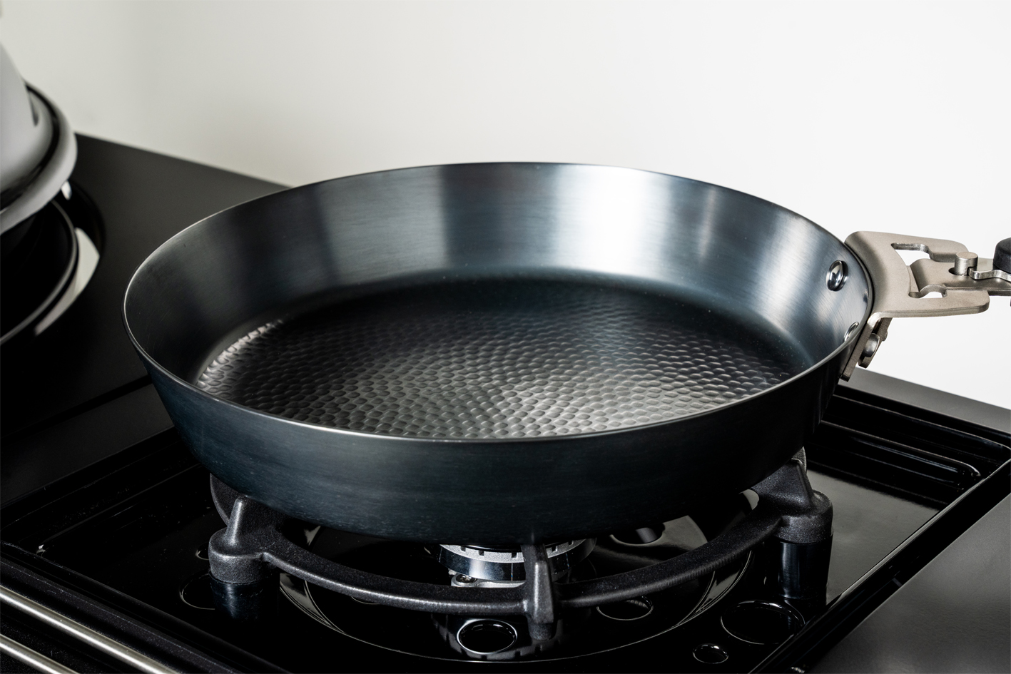 1449147_Carbonpfanne_7 OutdoorCHEF Carbonstahlpfanne 28 cm